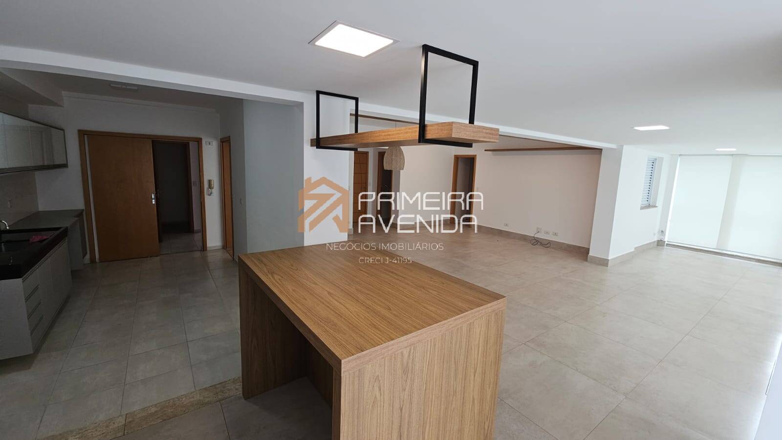 Apartamento à venda com 4 quartos, 183m² - Foto 6