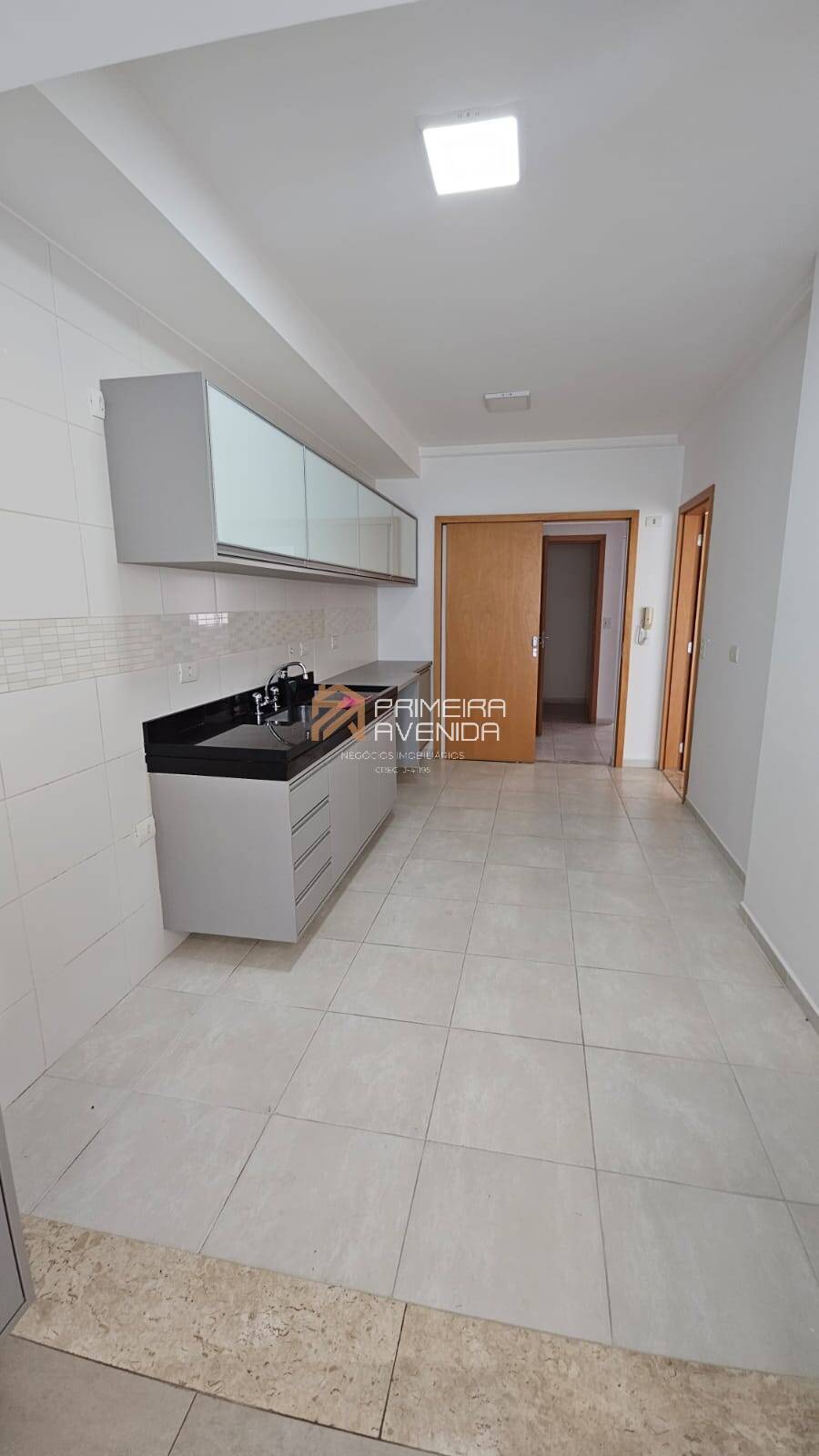 Apartamento à venda com 4 quartos, 183m² - Foto 10