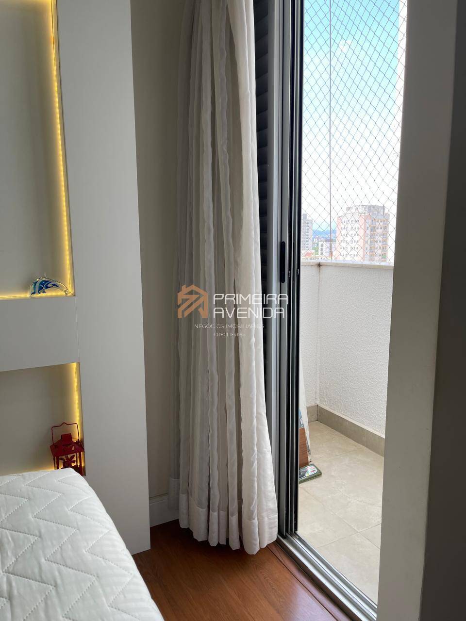 Apartamento para alugar com 3 quartos, 75m² - Foto 16