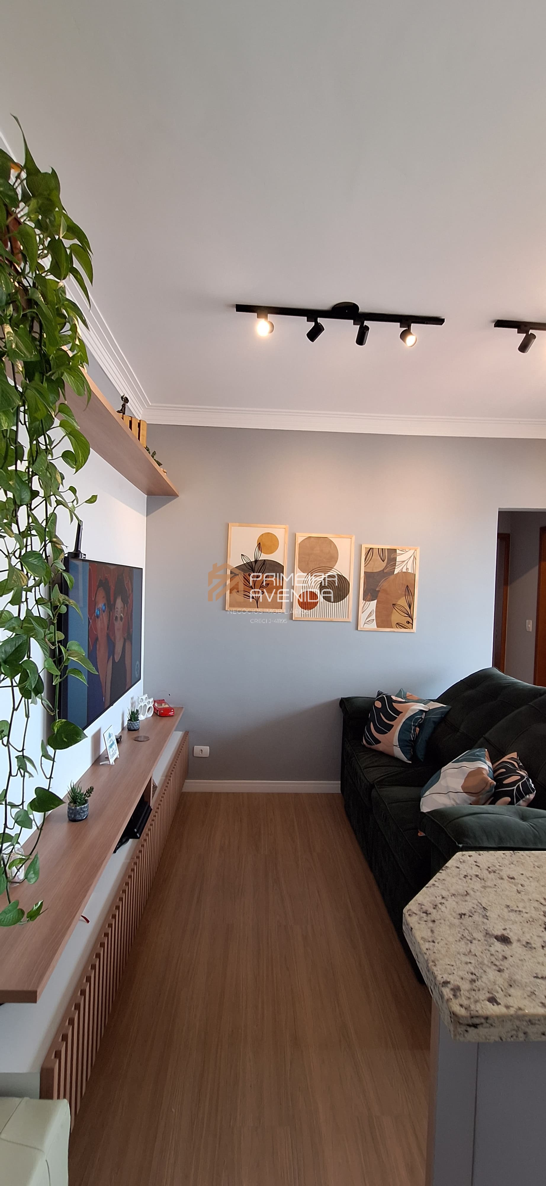 Apartamento à venda com 2 quartos, 55m² - Foto 2