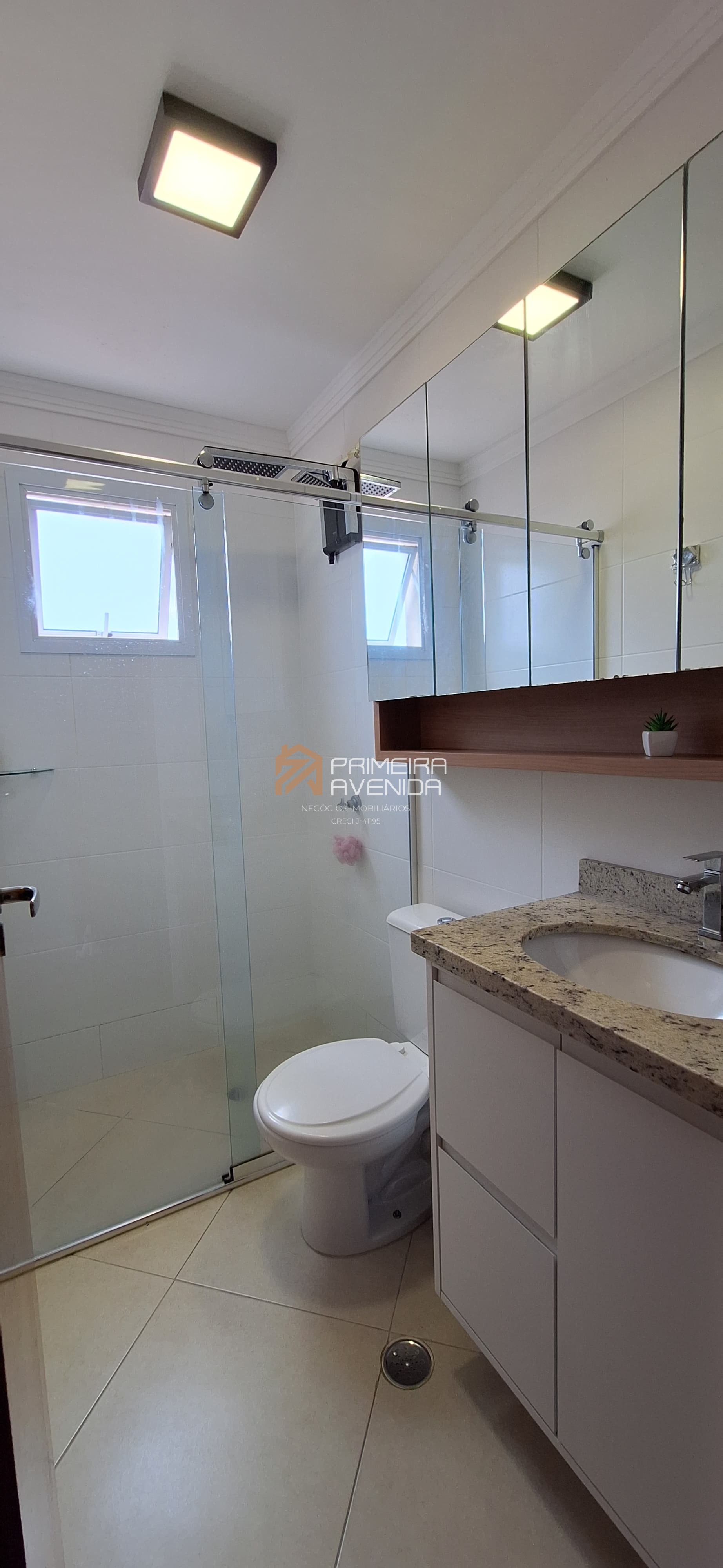 Apartamento à venda com 2 quartos, 55m² - Foto 12