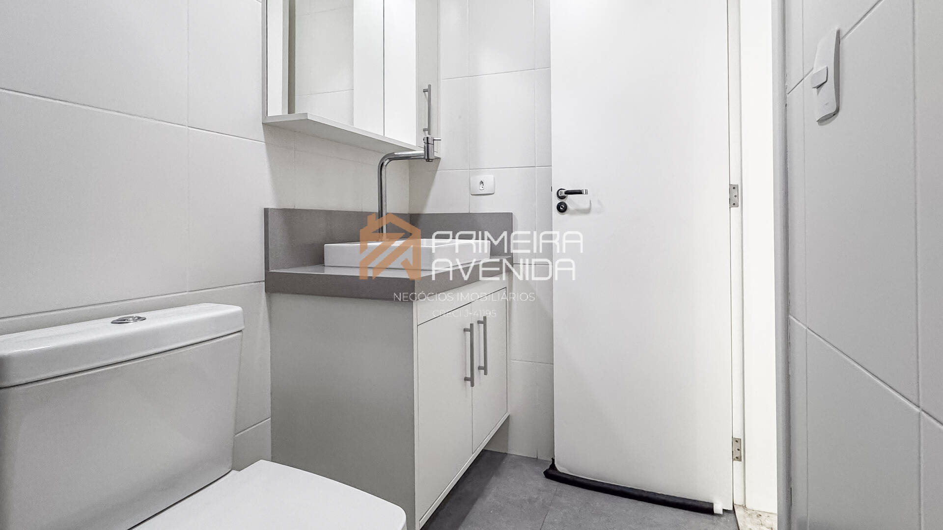 Apartamento à venda com 2 quartos, 75m² - Foto 17