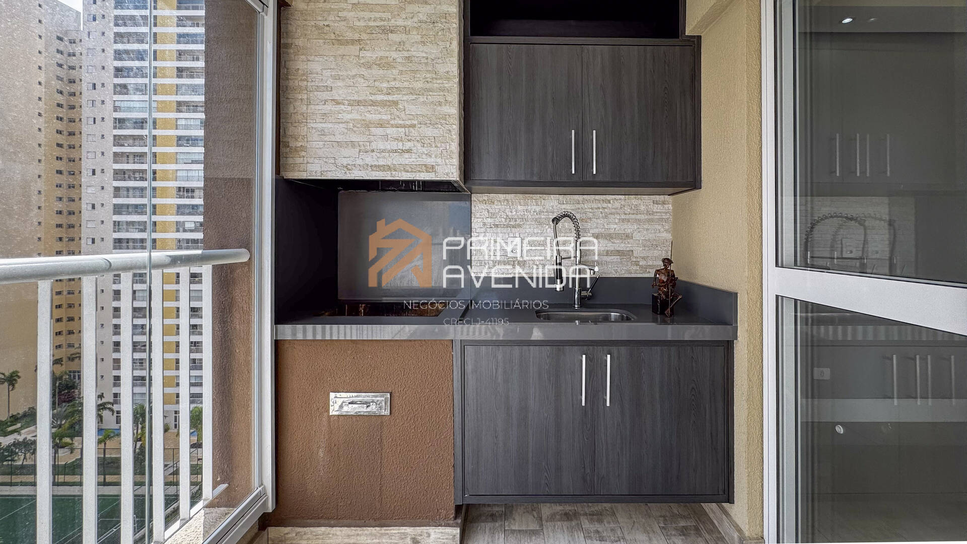 Apartamento à venda com 2 quartos, 75m² - Foto 5