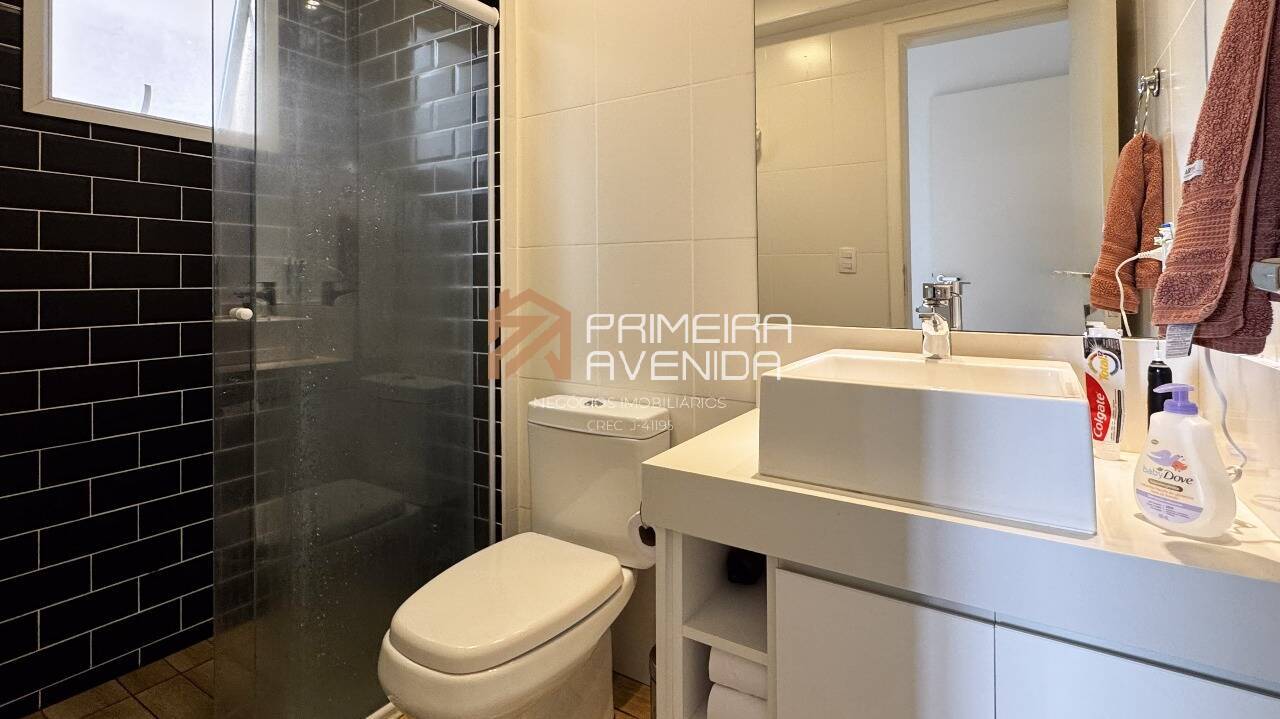 Apartamento à venda com 2 quartos, 75m² - Foto 16