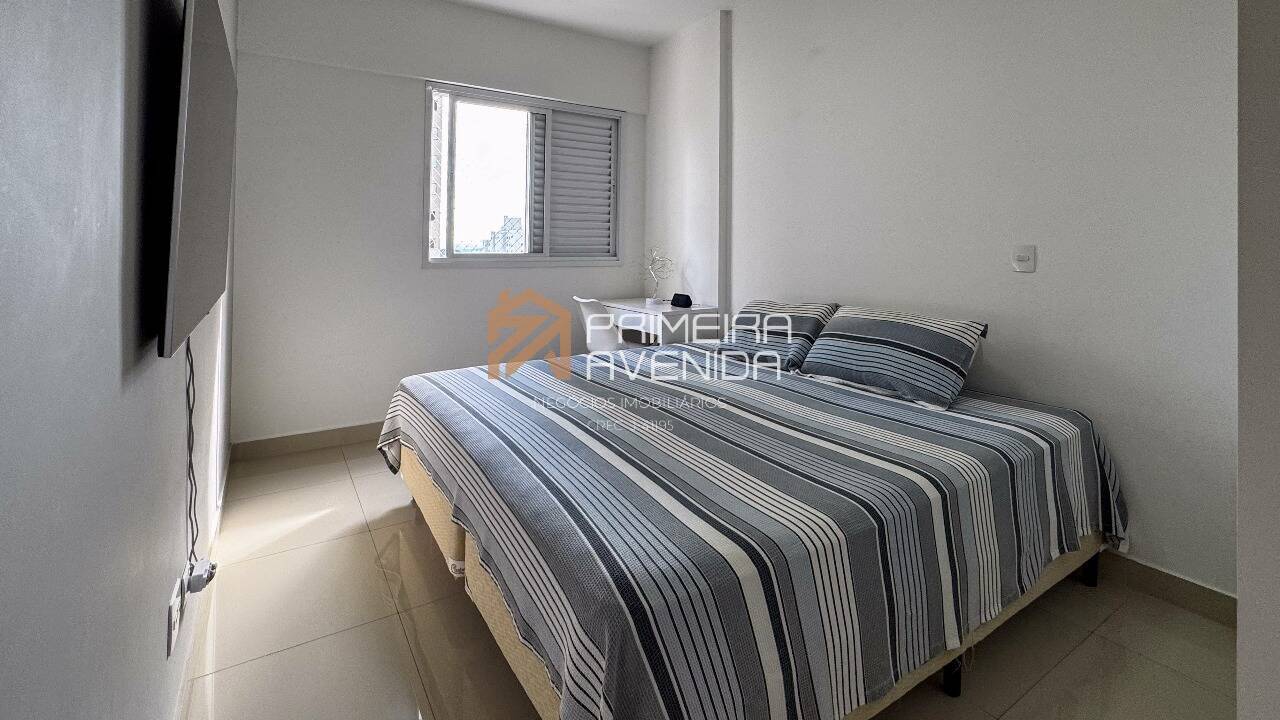 Apartamento à venda com 2 quartos, 75m² - Foto 14