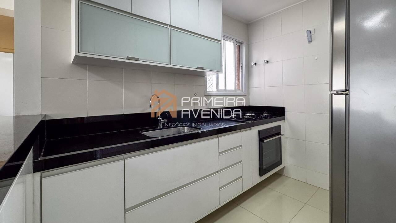 Apartamento à venda com 2 quartos, 75m² - Foto 8