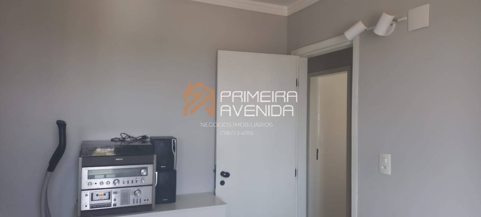 Apartamento à venda e aluguel com 3 quartos, 80m² - Foto 27