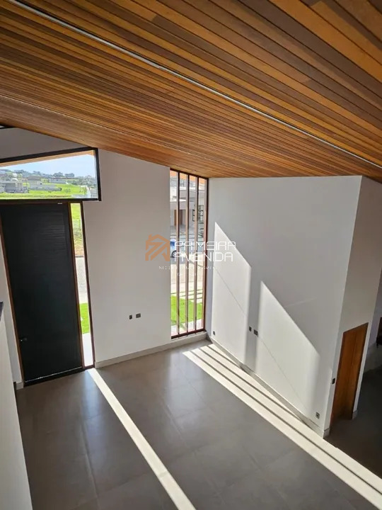 Casa de Condomínio à venda com 4 quartos, 288m² - Foto 4