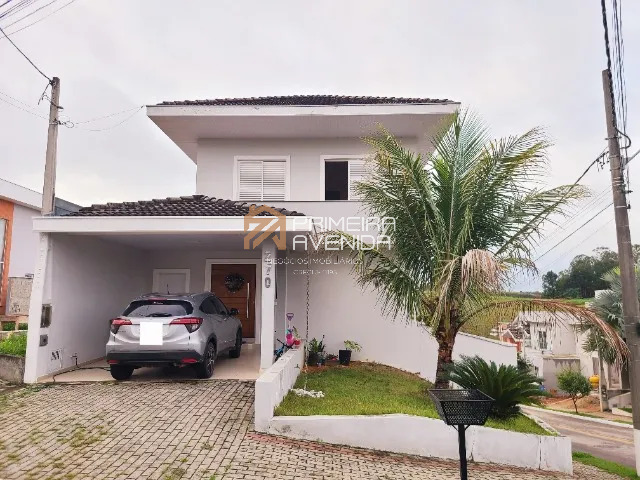 Casa à venda com 3 quartos, 280m² - Foto 1