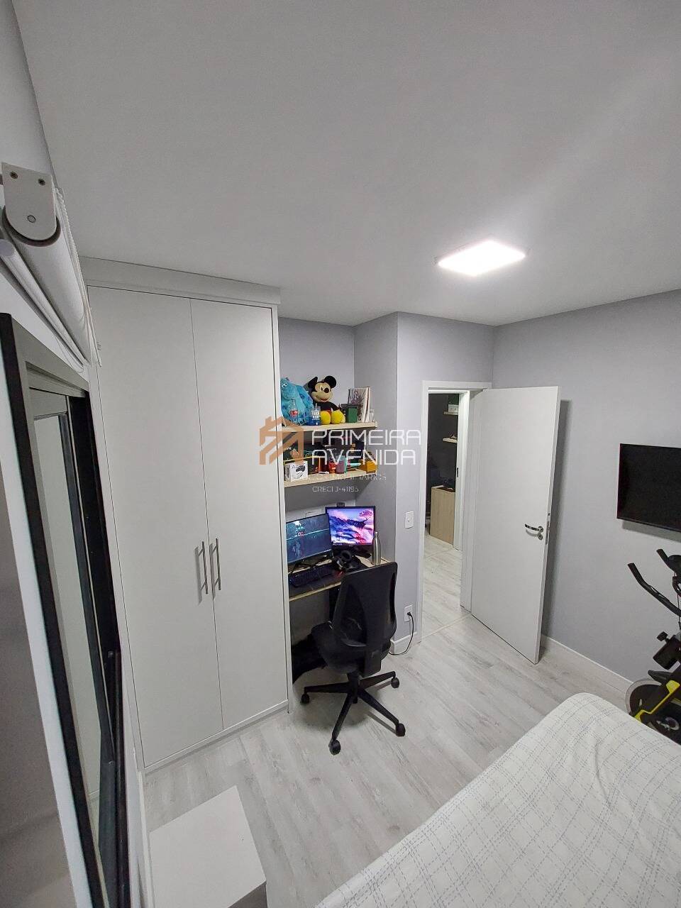 Apartamento à venda com 3 quartos, 63m² - Foto 10