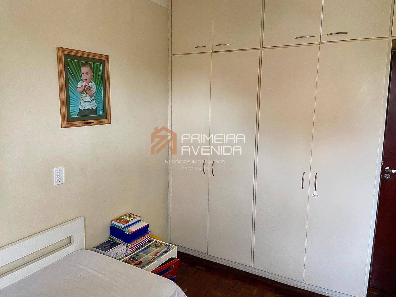 Apartamento à venda com 3 quartos, 97m² - Foto 17