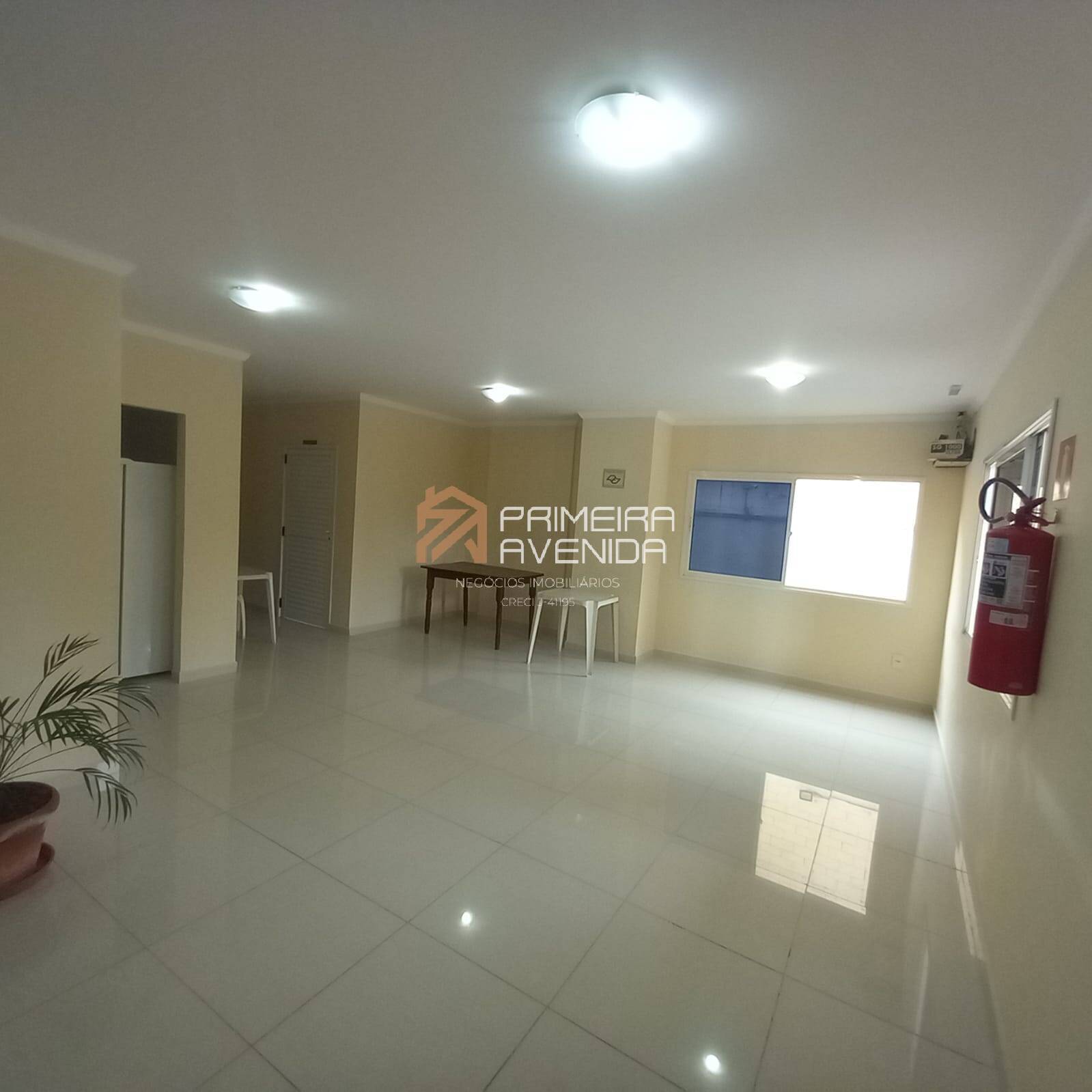 Apartamento à venda com 2 quartos, 68m² - Foto 13