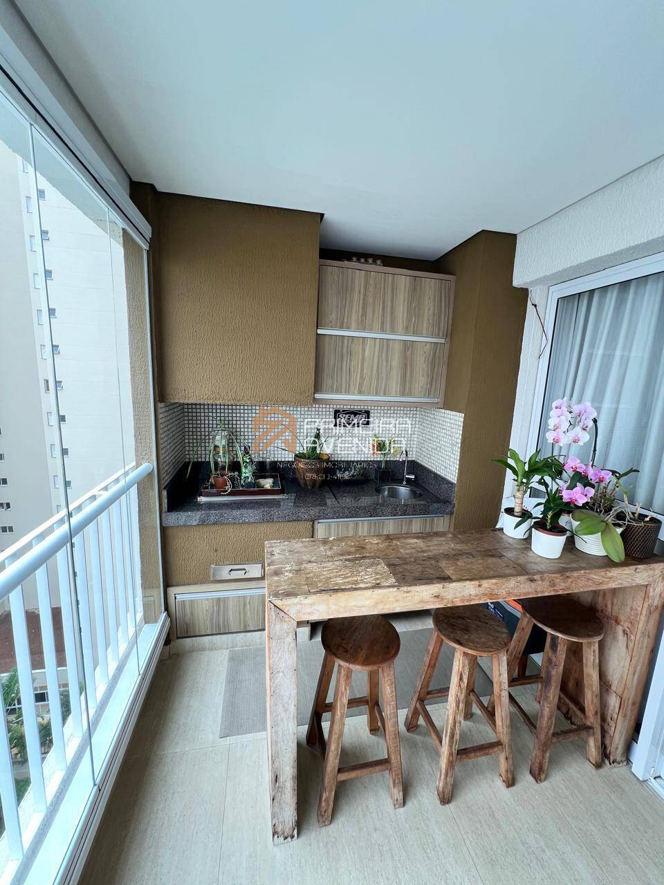 Apartamento à venda com 3 quartos, 142m² - Foto 7