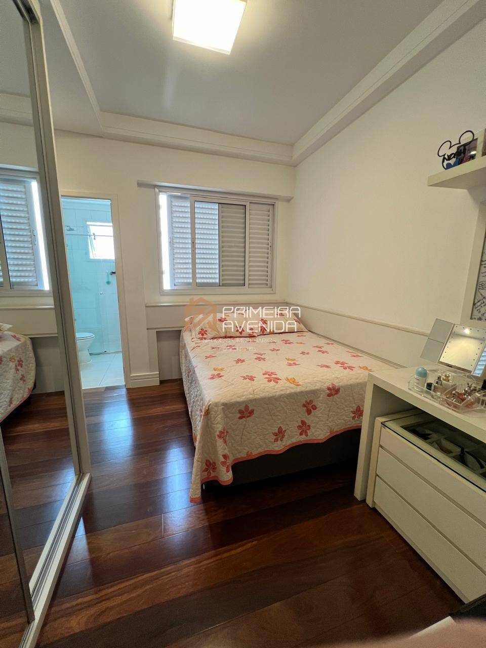 Apartamento à venda com 3 quartos, 142m² - Foto 14