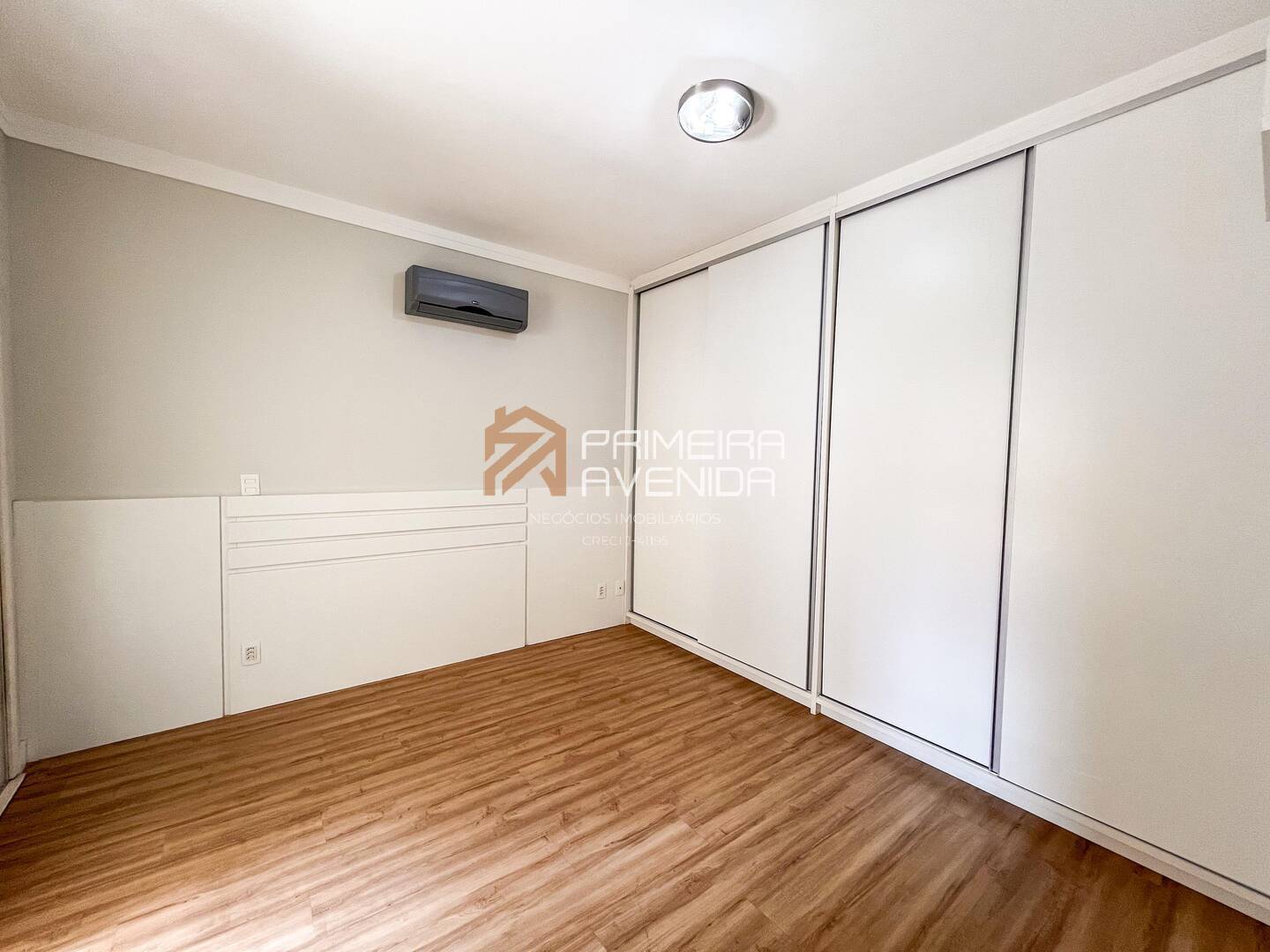 Apartamento à venda com 3 quartos, 108m² - Foto 12