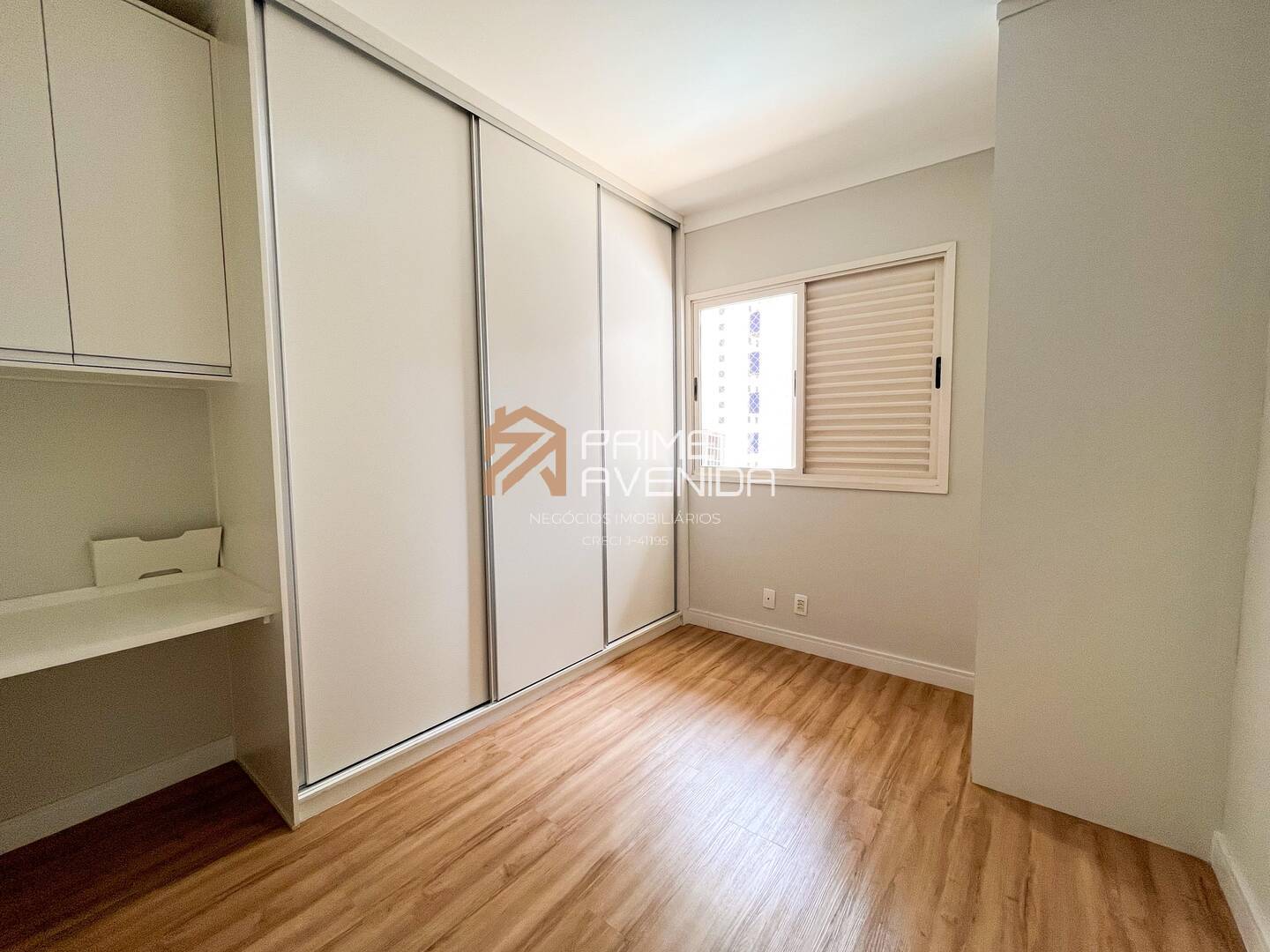 Apartamento à venda com 3 quartos, 108m² - Foto 9