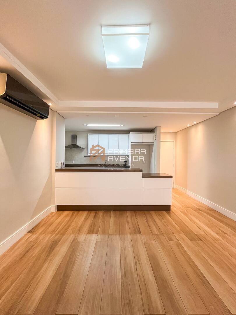 Apartamento à venda com 3 quartos, 108m² - Foto 5