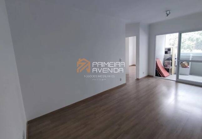 Apartamento à venda com 3 quartos, 75m² - Foto 3