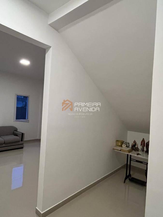 Casa à venda com 3 quartos, 332m² - Foto 15