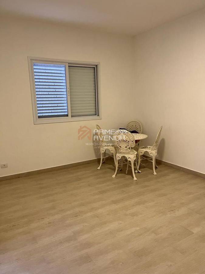 Casa à venda com 3 quartos, 332m² - Foto 5