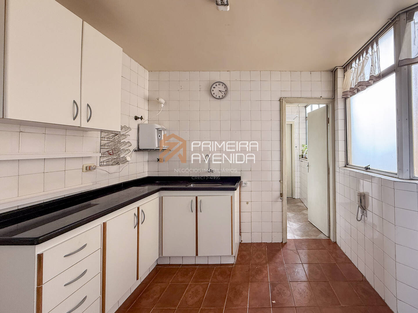 Apartamento à venda com 3 quartos, 125m² - Foto 10