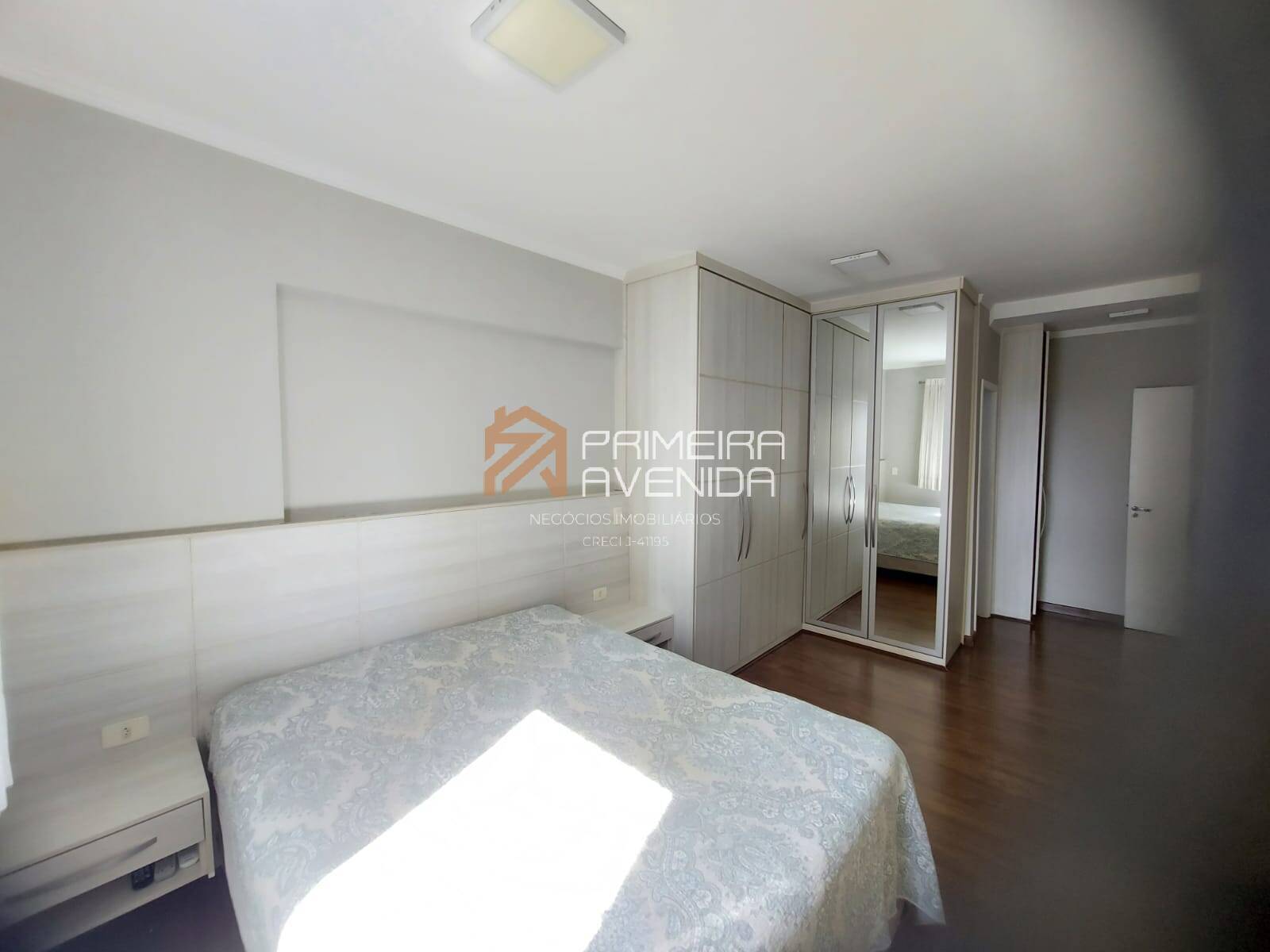 Apartamento à venda com 3 quartos, 142m² - Foto 16