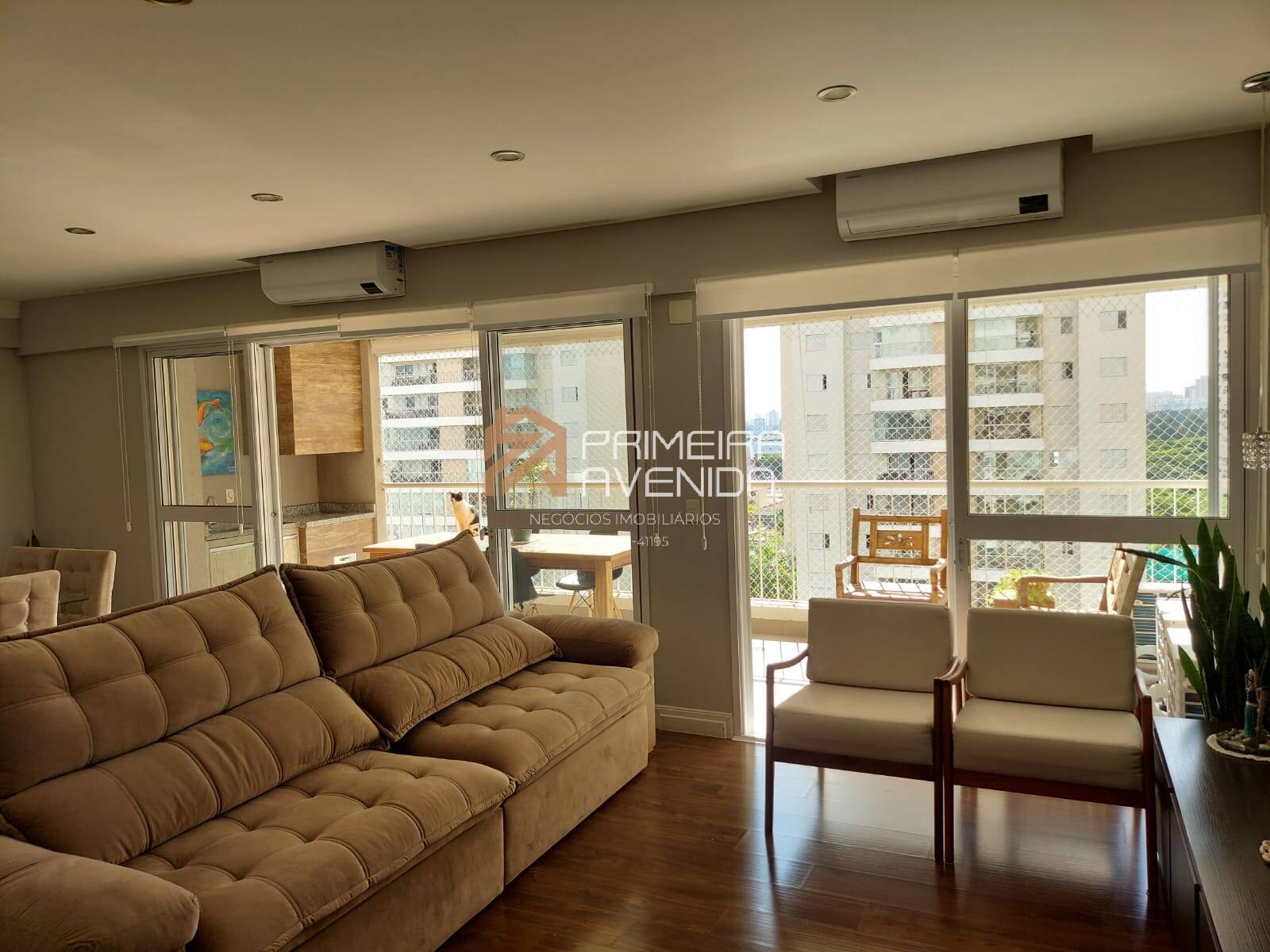 Apartamento à venda com 3 quartos, 142m² - Foto 3