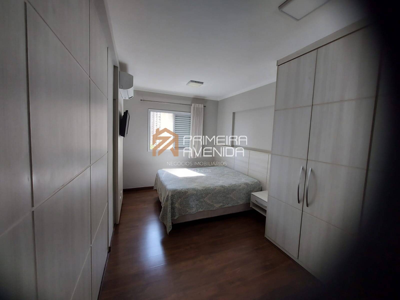 Apartamento à venda com 3 quartos, 142m² - Foto 18