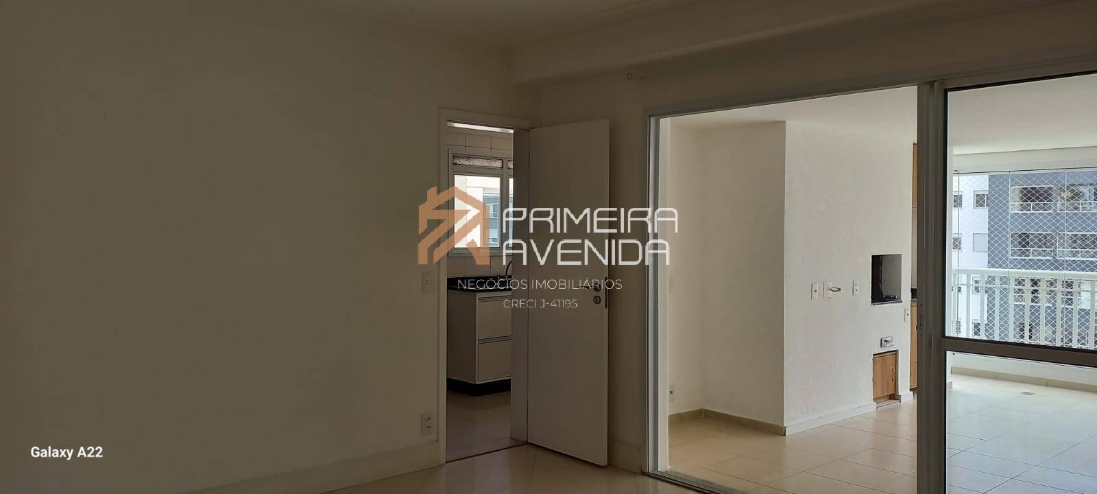 Apartamento à venda com 4 quartos, 125m² - Foto 3