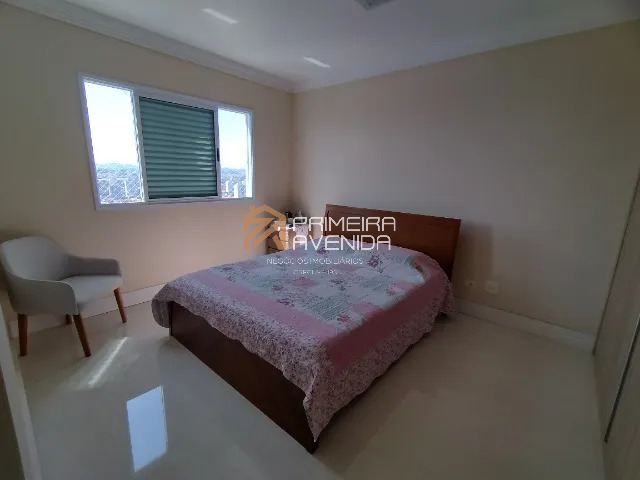 Apartamento à venda com 4 quartos, 243m² - Foto 11