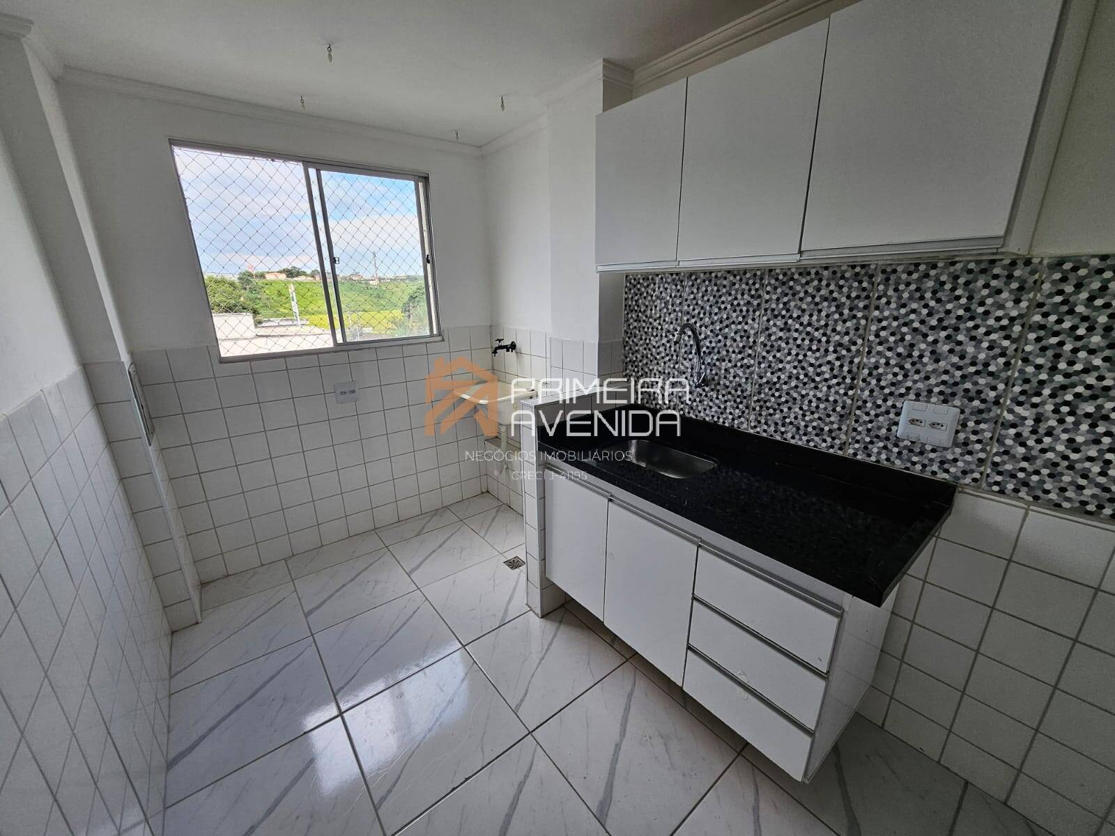 Apartamento para alugar com 3 quartos, 68m² - Foto 4