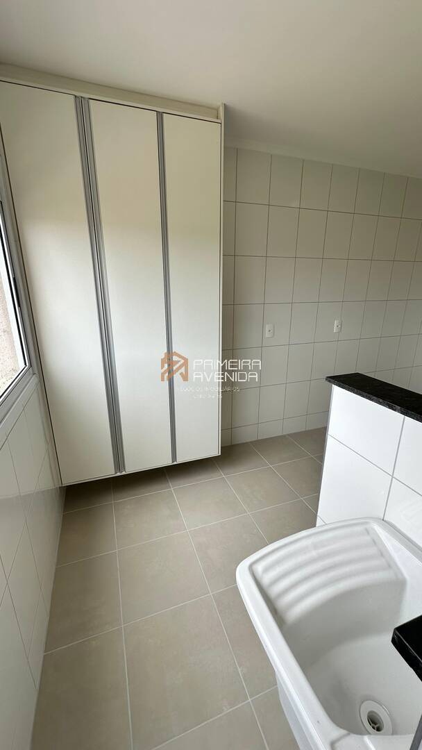 Apartamento à venda com 2 quartos, 75m² - Foto 10