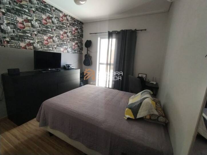 Casa à venda com 3 quartos, 180m² - Foto 13